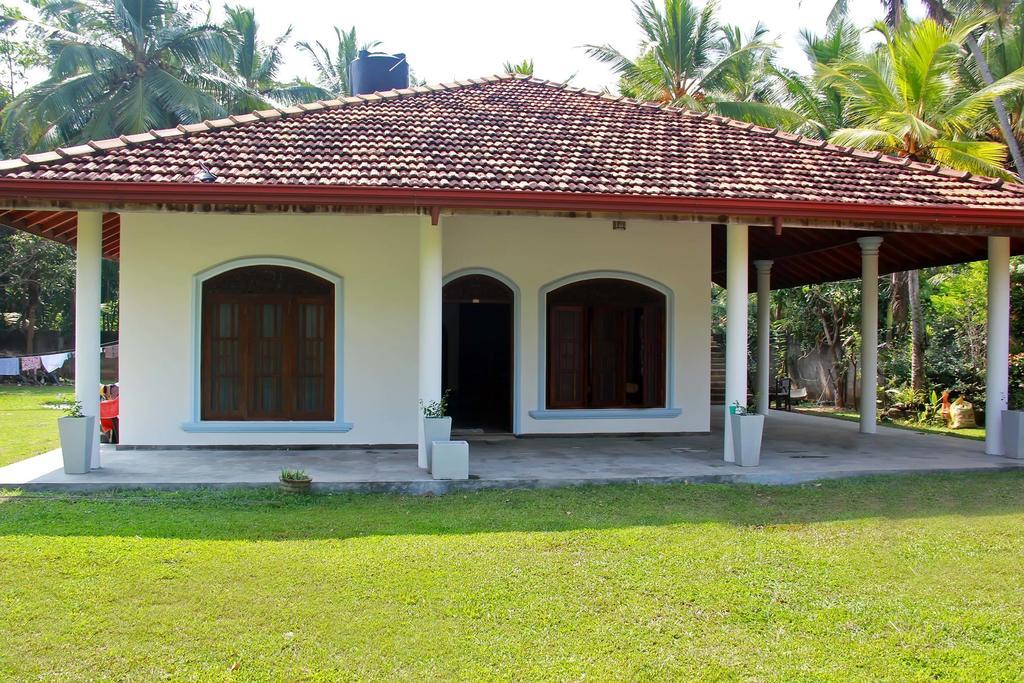 Methira Villa Aluthgama Phòng bức ảnh